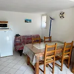 アパート Maison Mitoyenne Avec Piscine A 500m De La - Fr-1-652-62
