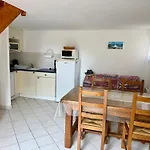 Maison Mitoyenne Avec Piscine A 500m De La - Fr-1-652-62
