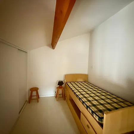 Maison Mitoyenne Avec Piscine A 500m De La - Fr-1-652-62 アパート *