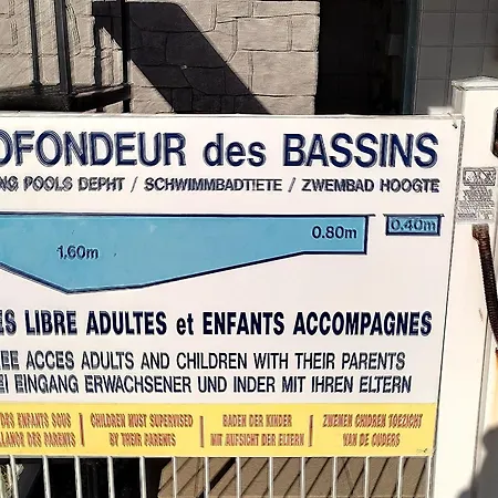 Maison Mitoyenne Avec Piscine à 500m De La - Fr-1-652-62